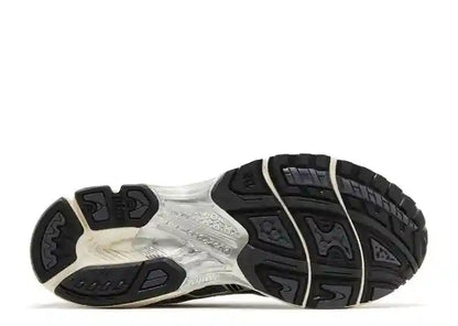 ASICS GEL KAYANO 14 UNLIMITED PACK CARRIER GREY BLACK
