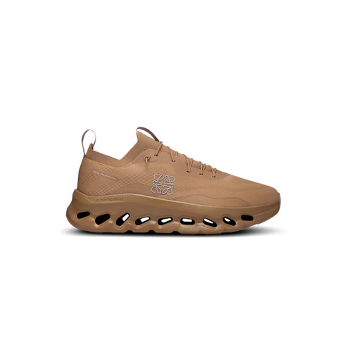 ON RUNNING CLOUDTILT LOEWE DARK SAND
